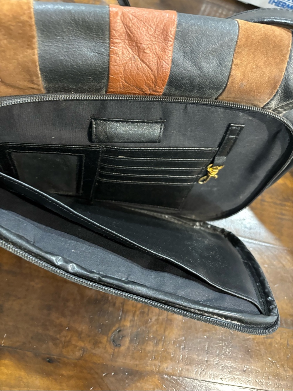 Vintage Mod 1960's Color block Leather Crossbody Bag in Black, Brown, Rust - Picture 6 of 11